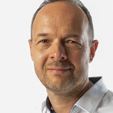 dr Maciej Kozakiewicz